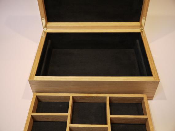 Picture of Oak Jewellery Box with Black Walnut Trim