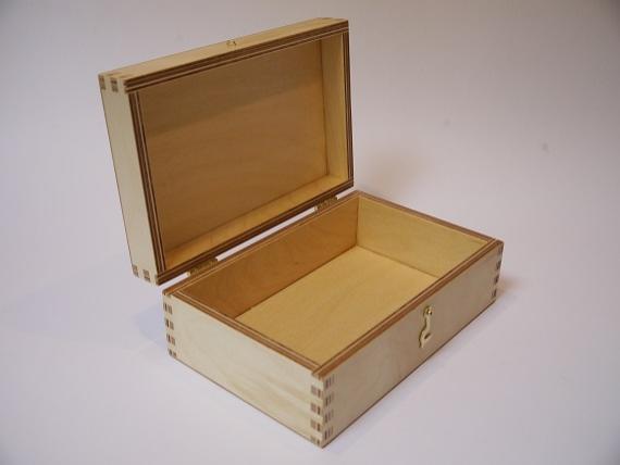 Picture of Fingerjointed Presentation Box