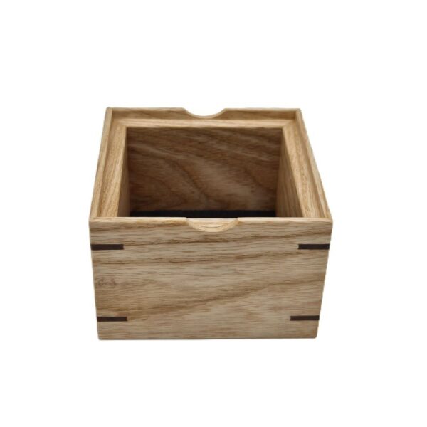 Ash trinket box with oak lid ian brodie 03