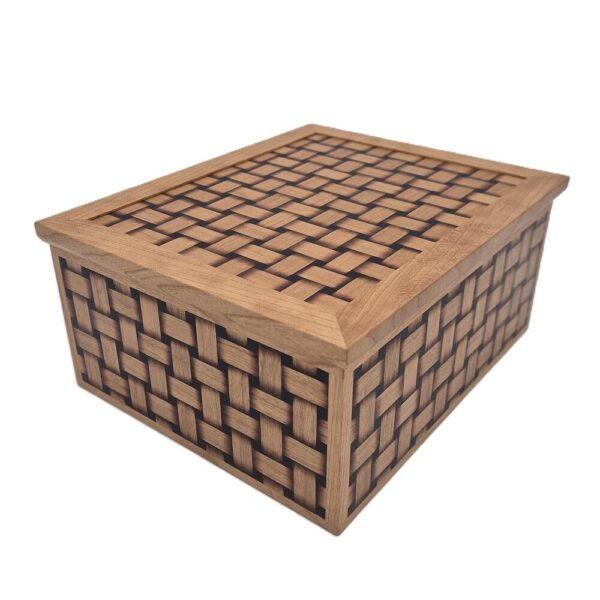 Basketweave keepsake box ian brodie 01