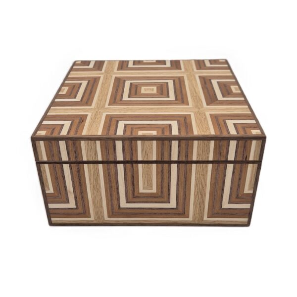 Geometric keepsake box ian brodie 02