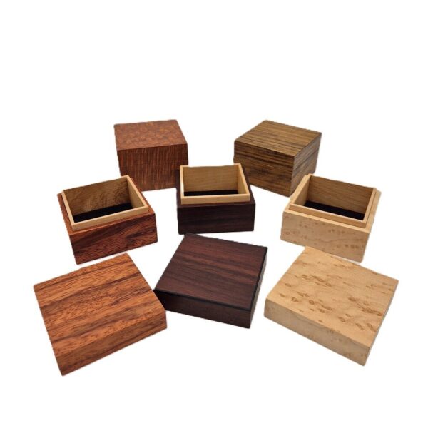 Small square trinket boxes ian brodie 02