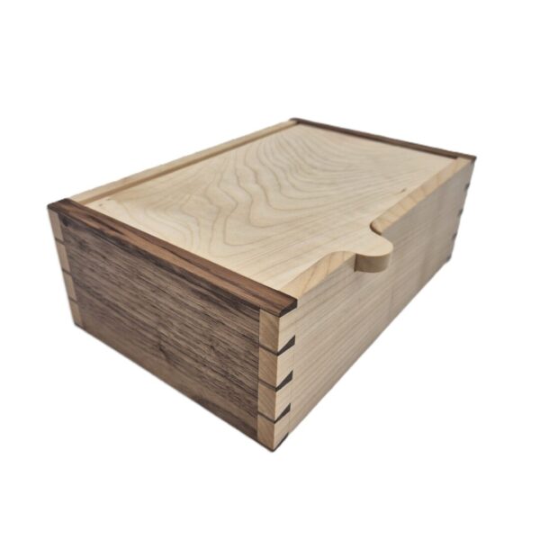 Sycamore and walnut desk box ian brodie 01